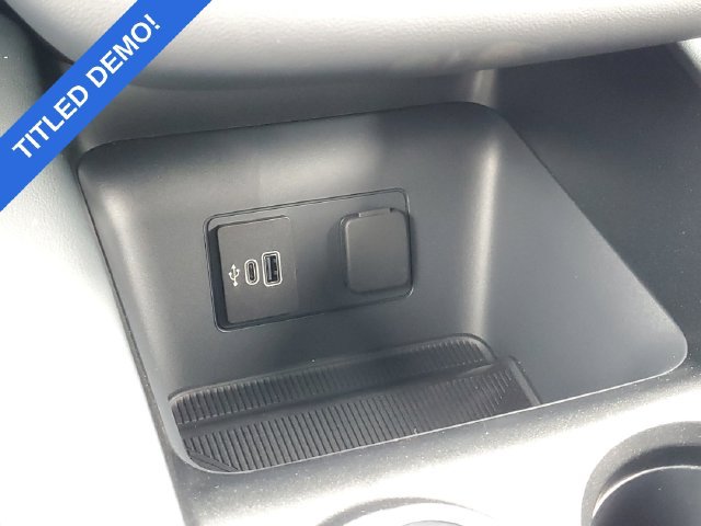 Used 2027 Ford Explorer ST-Line AWD/4WD image 25