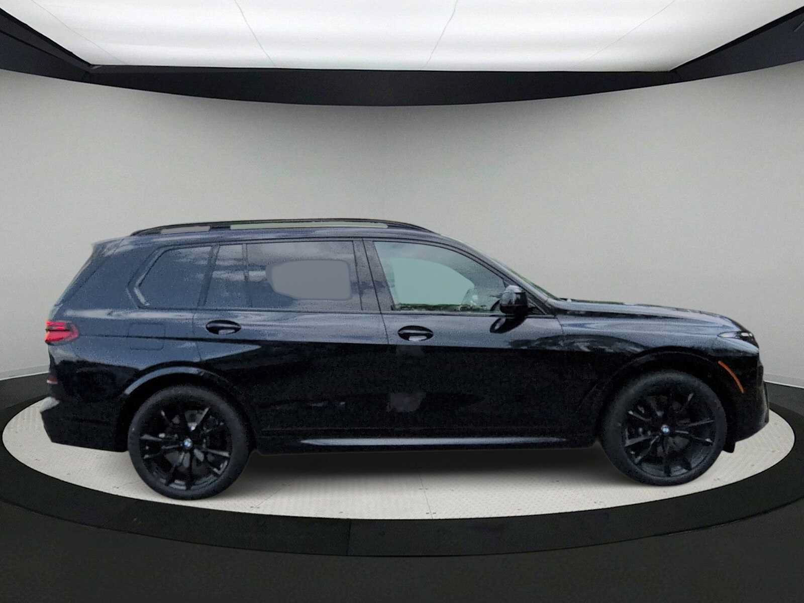 Used 2027 BMW X7 xDrive40i w/ Executive Package AWD/4WD image 9
