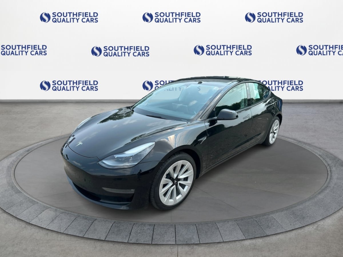 Used 2022 Tesla Model 3 Long Range AWD/4WD image 2