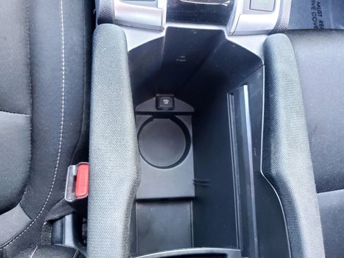 Used 2017 Honda Civic EX image 40