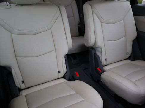 Certified 2023 Cadillac XT6 Premium Luxury w/ Technology Package image 25