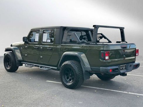 Used 2022 Jeep Gladiator Sport image 5