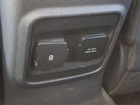 Certified 2021 Ford Bronco Wildtrak image 10