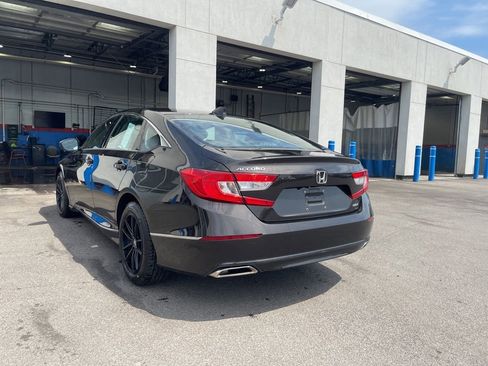 Used 2018 Honda Accord EX-L image 5