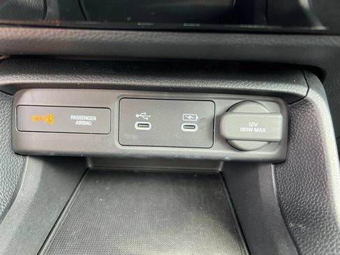 Certified 2025 Honda Civic Sport image 33