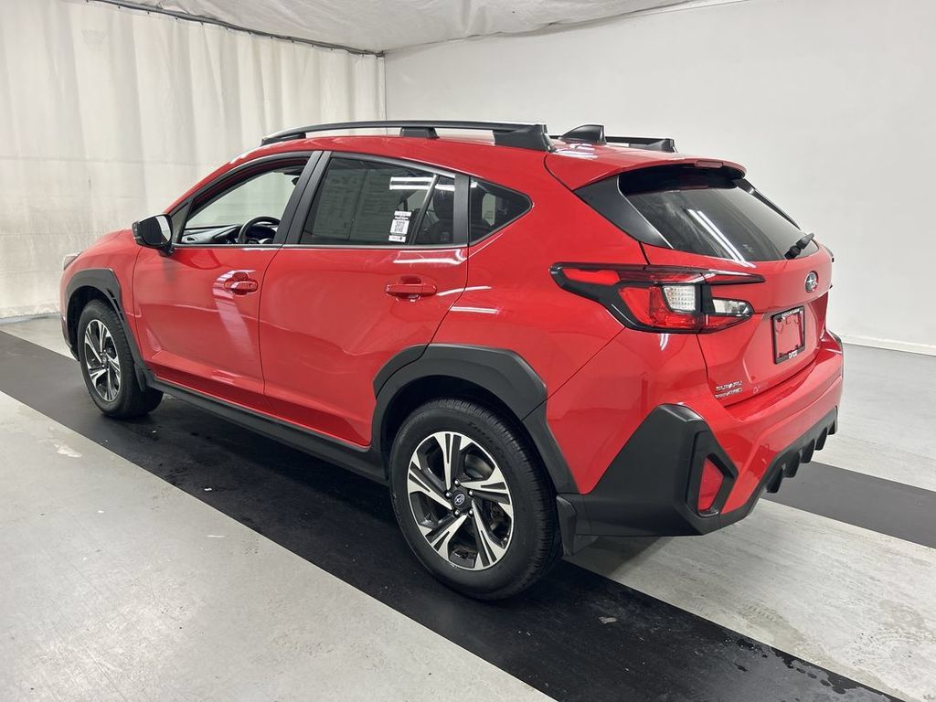 Used 2024 Subaru Crosstrek 2.0i Premium AWD/4WD image 7