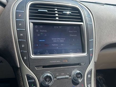 Certified 2020 Lincoln Nautilus Reserve AWD/4WD image 19