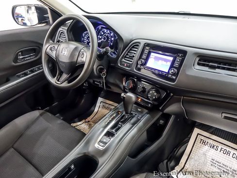 Used 2022 Honda HR-V LX image 31