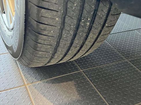 Used 2023 Cadillac XT5 Premium Luxury image 11