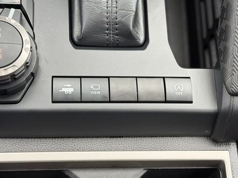 Used 2025 Toyota Tacoma Limited image 20