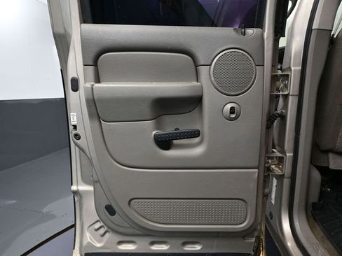 Used 2005 Dodge Ram 2500 Truck SLT w/ Trailer Tow Group image 30