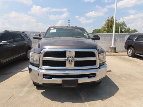 Used 2018 RAM 3500 Tradesman w/ Chrome Appearance Group AWD/4WD image 5
