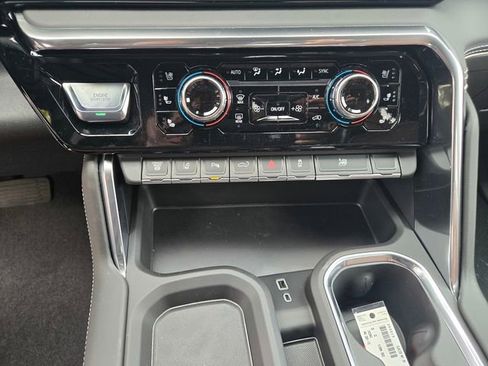 New 2026 GMC Sierra 3500 Denali Ultimate image 17