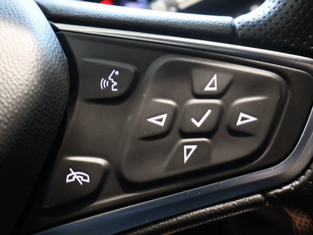 Certified 2025 Chevrolet Malibu LT FWD image 18