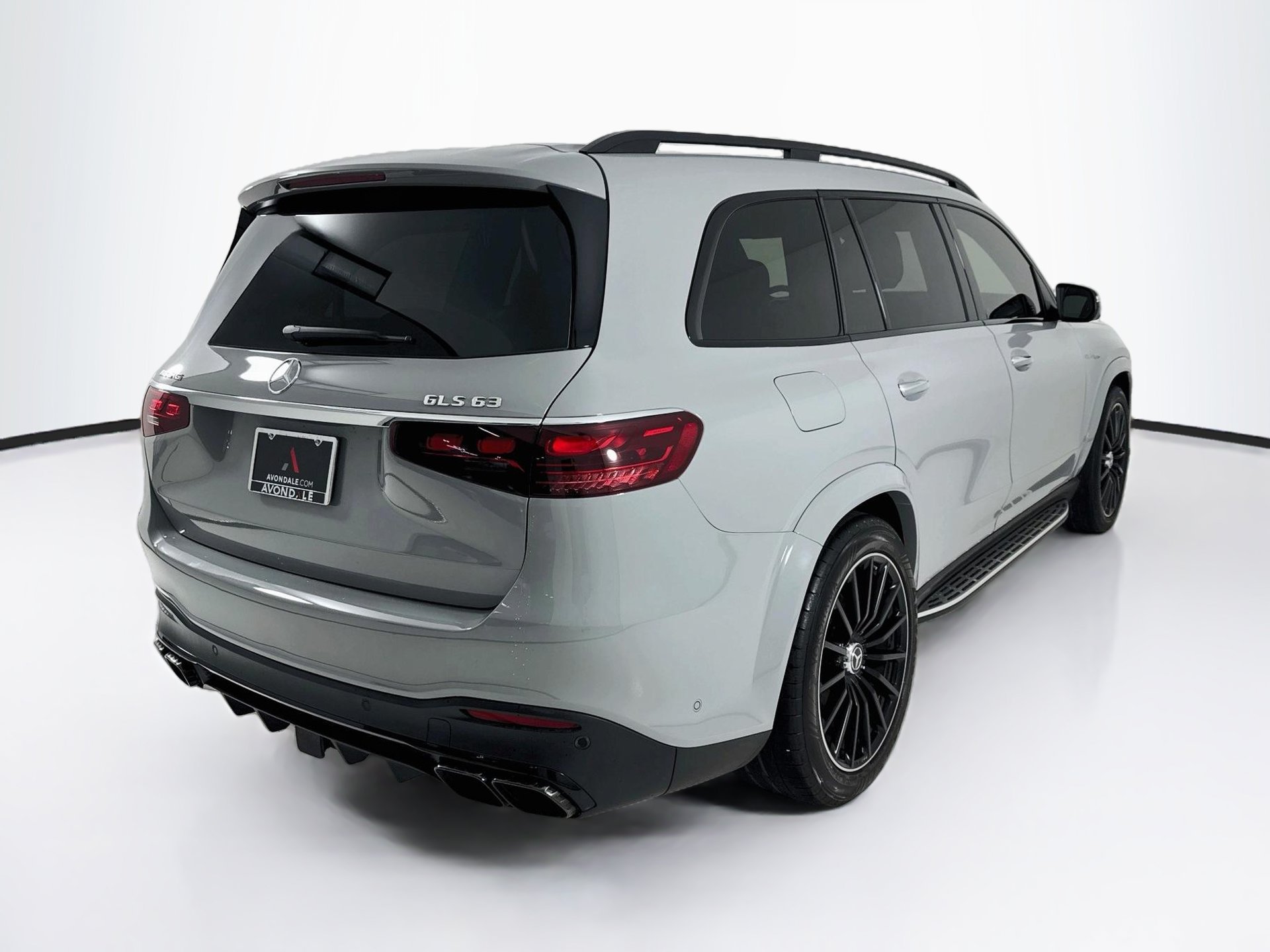 Used 2025 Mercedes-Benz GLS 63 AMG 4MATIC image 8