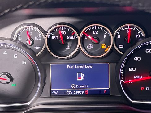 Used 2022 Chevrolet Silverado 1500 LT image 23