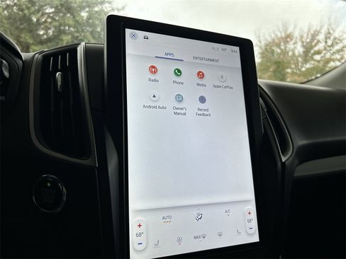 Used 2023 Ford Edge SEL image 21