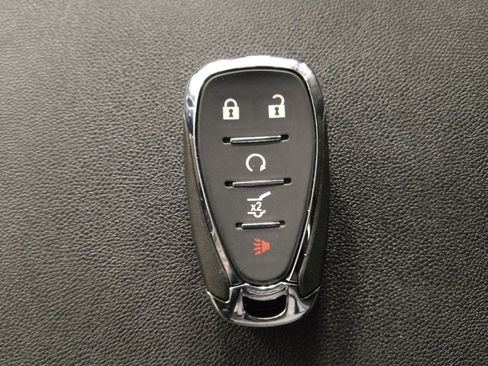 Used 2024 Chevrolet Equinox LT w/ LPO, Floor Liner Package image 32