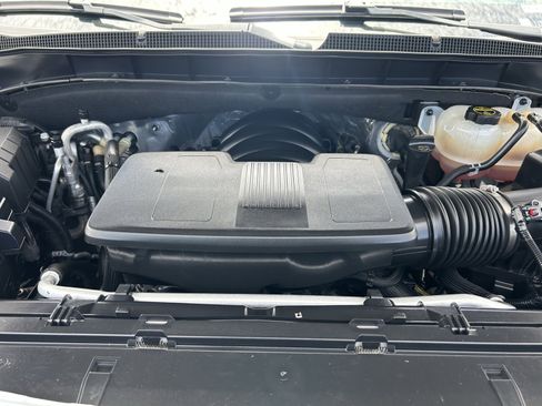Certified 2024 Chevrolet Tahoe LT RWD image 33