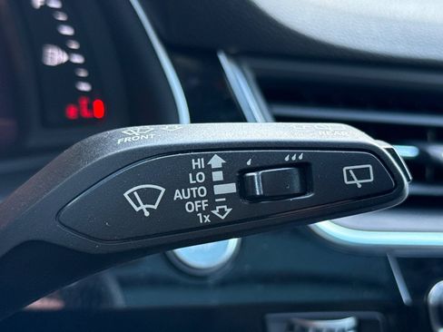 Used 2018 Audi Q7 3.0T Prestige image 33