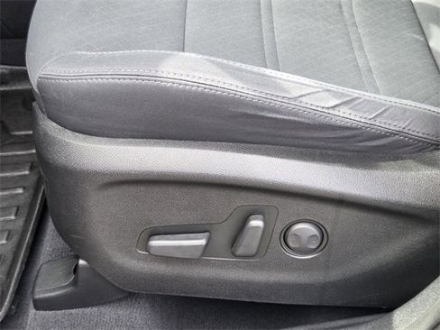 Used 2019 Kia Sorento LX w/ LX Convenience Package image 9