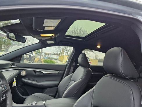 New 2025 INFINITI QX55 Essential image 27