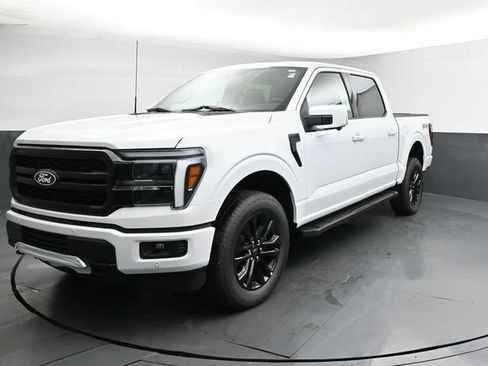 Certified 2025 Ford F150 Lariat w/ Equipment Group 501A Mid AWD/4WD image 4