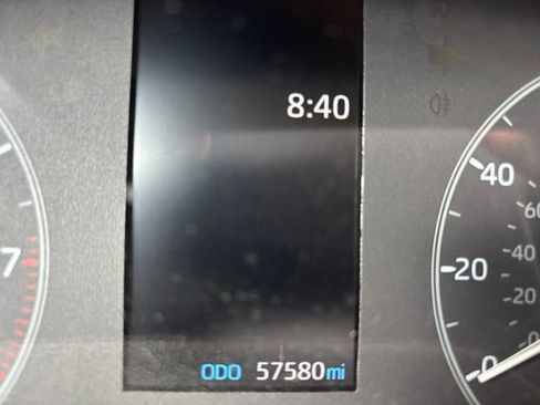 Used 2023 Toyota Corolla Cross LE FWD image 10