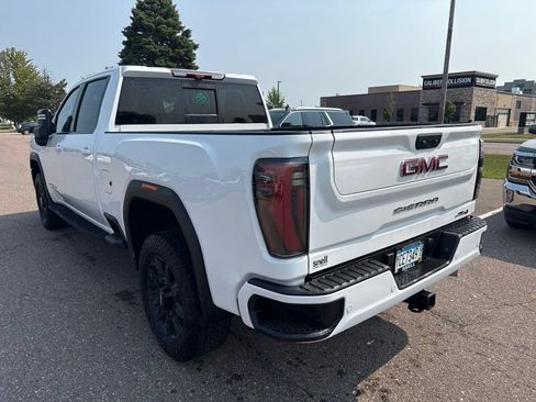 Used 2024 GMC Sierra 3500 AT4 w/ AT4 Premium Plus Package AWD/4WD image 2