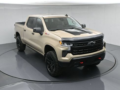 Used 2022 Chevrolet Silverado 1500 LT Trail Boss w/ Convenience Package II AWD/4WD image 41