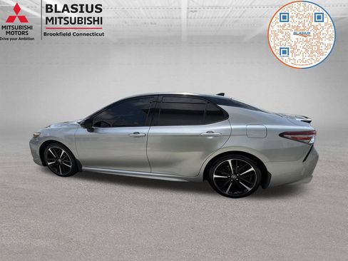 Used 2019 Toyota Camry XSE FWD image 19