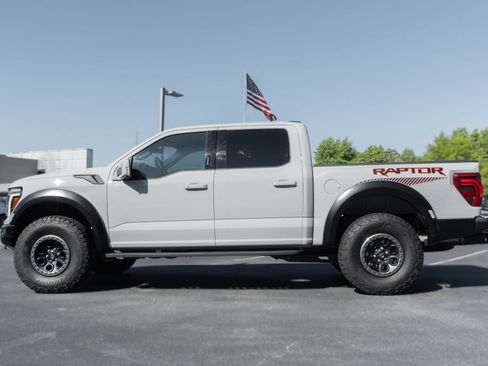 Used 2024 Ford F150 Raptor AWD/4WD image 6