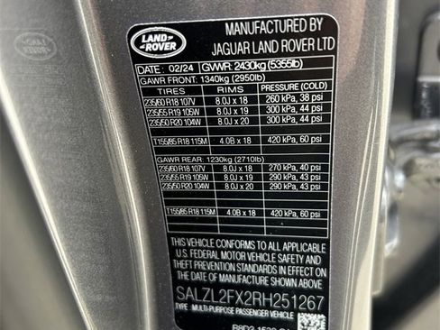 Used 2024 Land Rover Range Rover Evoque Dynamic SE image 10