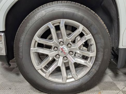 Used 2021 GMC Sierra 1500 SLT w/ SLT Premium Package RWD image 30