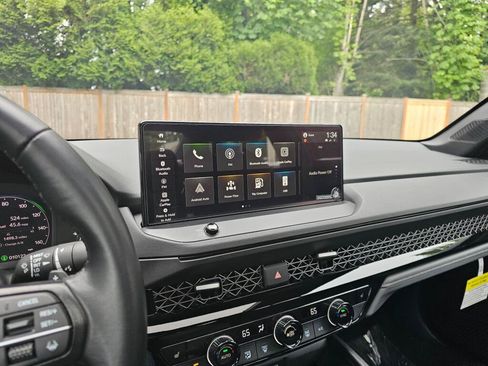 Certified 2025 Honda Accord Sport image 26