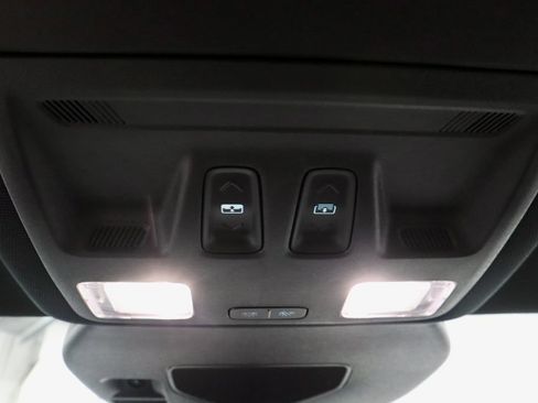 Certified 2025 Ford Escape ST-Line Elite w/ Premium Technology Package AWD/4WD image 36