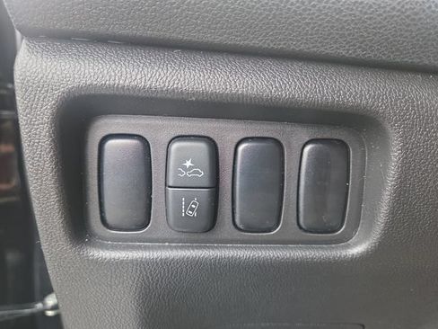 Used 2023 Mitsubishi Outlander Sport ES AWD/4WD image 18