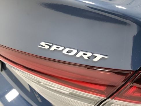 Used 2025 Honda Civic Sport image 12