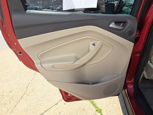 Used 2014 Ford Escape SE w/ Equipment Group 201A AWD/4WD image 18