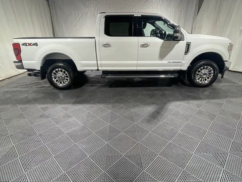 Used 2022 Ford F250 Lariat w/ Lariat Ultimate Package image 4