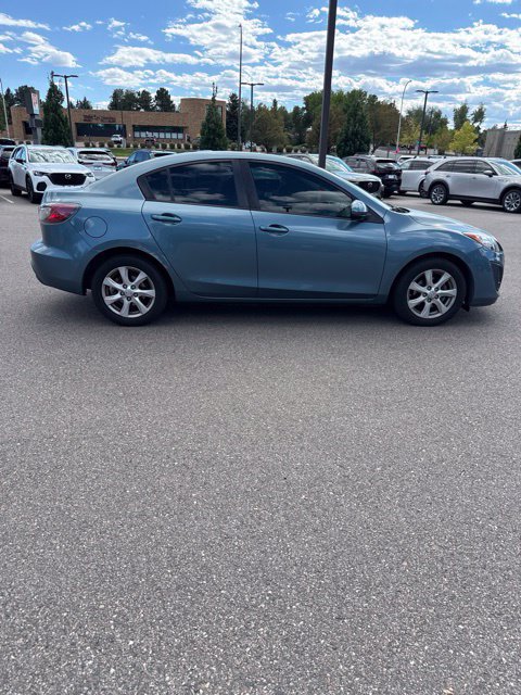 Used 2011 MAZDA MAZDA3 i Touring FWD image 4
