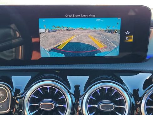 Used 2023 Mercedes-Benz CLA 250 image 28