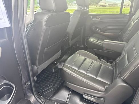 Used 2018 GMC Yukon XL Denali w/ Denali Ultimate Package AWD/4WD image 12