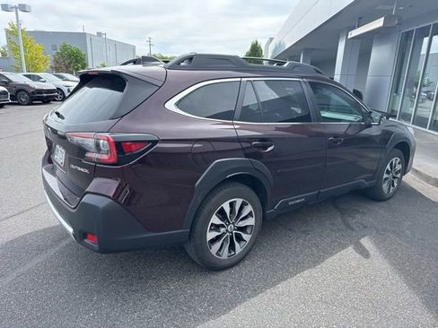 Used 2023 Subaru Outback Limited AWD/4WD image 3