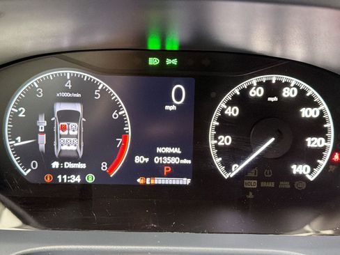 Used 2024 Honda HR-V LX image 15