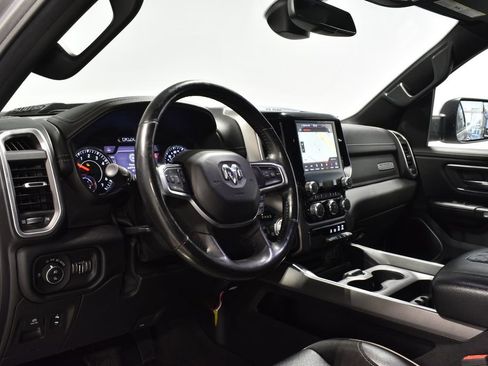 Used 2020 RAM 1500 Laramie image 11
