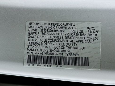 Used 2024 Honda Pilot Touring image 12