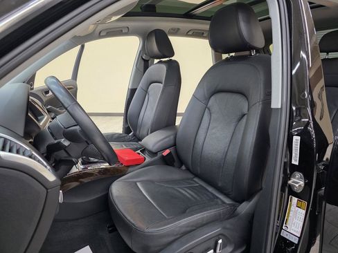 Used 2015 Audi Q5 2.0T Premium Plus AWD/4WD image 18