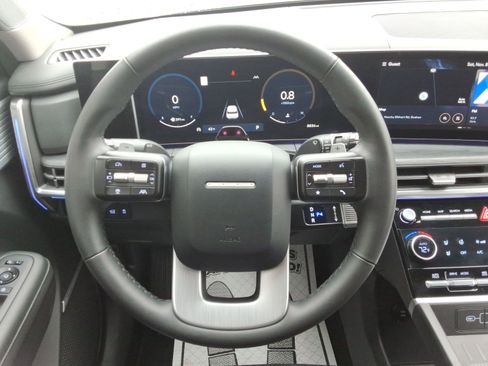 Used 2025 Hyundai Santa Fe Limited image 11