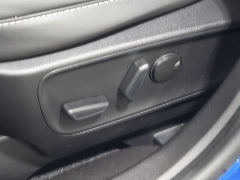 Used 2023 Ford Escape SE w/ PHEV Premium Package FWD image 31